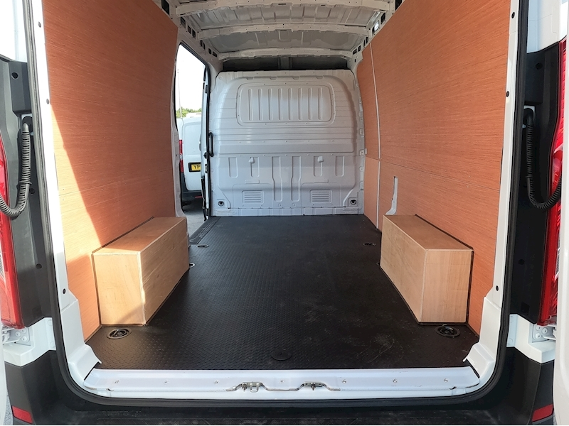 MAXUS DELIVER 9 LWB DIESEL FWD 2.0 D20 163 Lux High Roof Van